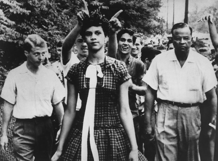 Historical photos part 1776 Historical photos part 1776. A crowd of youths taunt Dorothy Counts, 15, as she walks to the previously all-white Harding High School to enroll, September 4, 19